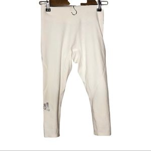 Adidas white techfit cropped compressions small